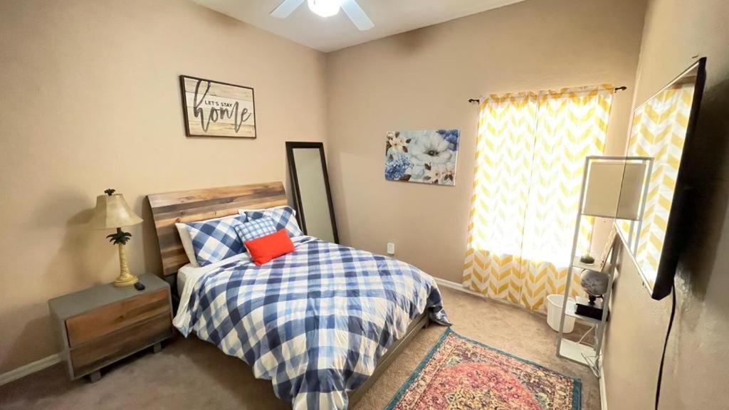 Beautiful 3 Bedroom Apartment Minutes From Disney! Киссимми Экстерьер фото