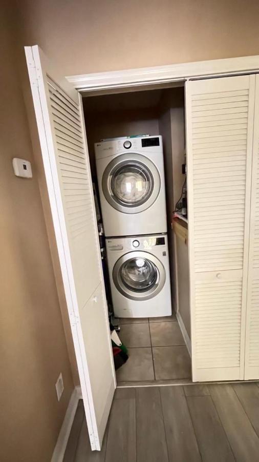 Beautiful 3 Bedroom Apartment Minutes From Disney! Киссимми Экстерьер фото