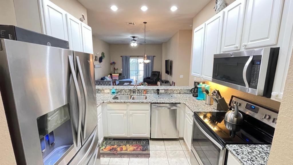 Beautiful 3 Bedroom Apartment Minutes From Disney! Киссимми Экстерьер фото