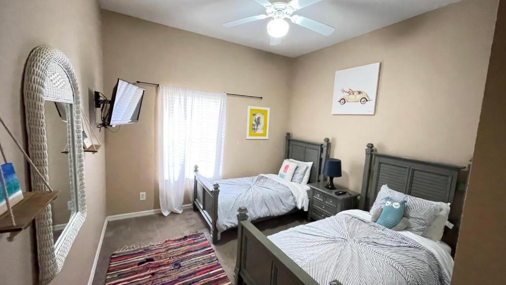 Beautiful 3 Bedroom Apartment Minutes From Disney! Киссимми Экстерьер фото