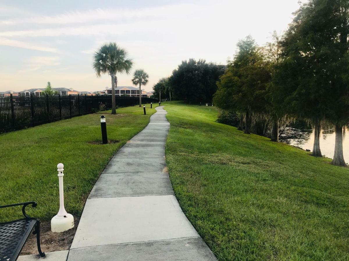 Beautiful 3 Bedroom Apartment Minutes From Disney! Киссимми Экстерьер фото